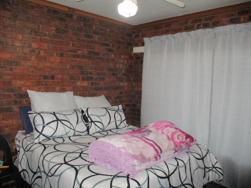2 Bedroom Property for Sale in Uitsig Free State
